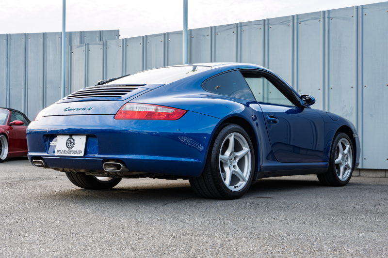 ポルシェ 911(Type997) ｶﾚﾗ4　ﾌﾞﾗｯｸﾚｻﾞｰｼｰﾄ ｼｰﾄﾋｰﾀｰ ｱﾙｶﾝﾀｰﾗﾙｰﾌﾗｲﾅｰ ｹﾝｳｯﾄﾞﾅﾋﾞ ﾌﾙｾｸﾞTV ｵｰﾄｴｱｺﾝ PSM ｷｾﾉﾝﾗｲﾄ F/Rﾌｫｸﾞ ｶﾚﾗ18ｲﾝﾁAW　2年保証