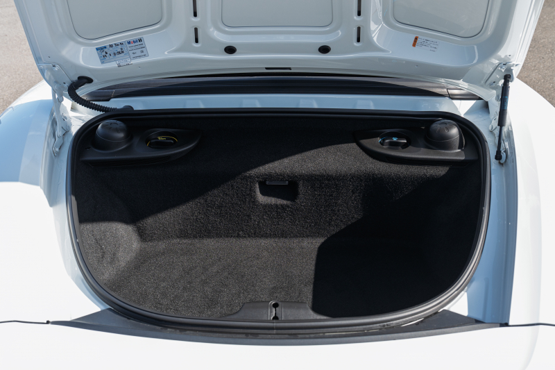 ポルシェ 718 ボクスター ﾍﾞｰｽｸﾞﾚｰﾄﾞ　ﾌﾞﾗｯｸﾊｰﾌﾚｻﾞｰ ｼｰﾄﾋｰﾀｰ ﾌﾞﾗｯｸｿﾌﾄﾄｯﾌﾟ PCMﾅﾋﾞTV CarPlay ｽﾎﾟｰﾂｴｸﾞｿﾞｰｽﾄ ｴﾝﾄﾘｰﾄﾞﾗｲﾌﾞｷｾﾉﾝ  ﾎﾞｸｽﾀｰS19ｲﾝﾁAW　2年保証