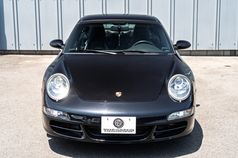ポルシェ 911(Type997) ｶﾚﾗ4　ﾌﾞﾗｯｸﾚｻﾞｰｼｰﾄ ｼｰﾄﾋｰﾀｰ ｱﾙｶﾝﾀｰﾗﾙｰﾌﾗｲﾅｰ ｸﾗﾘｵﾝﾅﾋﾞ ｵｰﾄｴｱｺﾝ PSM ｷｾﾉﾝﾗｲﾄ F/Rﾌｫｸﾞ ｶﾚﾗ18ｲﾝﾁAW ﾘｱﾜｲﾊﾟｰ　2年保証
