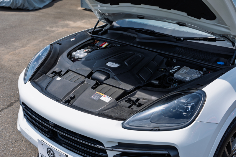 ポルシェ カイエン S　ｽﾚｰﾄｸﾞﾚｰﾚｻﾞｰｼｰﾄ ｼｰﾄﾋｰﾀｰ PCM CarPlay PASM PDLS ｴﾝﾄﾘｰD ﾌｯﾄﾄﾗﾝｸｵｰﾌﾟﾅｰ ACC ｶｲｴﾝﾀｰﾎﾞ21ｲﾝﾁAW ｽﾎﾟｰﾂﾃｰﾙﾊﾟｲﾌﾟ　2年保証