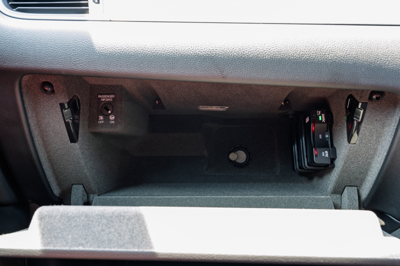 ポルシェ マカン GTS ｽﾎﾟｰﾂｸﾛﾉPKG　MY18 ﾚｯﾄﾞﾚｻﾞｰｼｰﾄ ｼｰﾄﾋｰﾀｰ PCMﾅﾋﾞｽﾎﾟｴｸﾞ  ｴﾝﾄﾘｰD LEDﾗｲﾄ/PDLS+ PASM/ｴｱｻｽ ACC RSｽﾊﾟｲﾀﾞｰ20ｲﾝﾁAW　2年保証