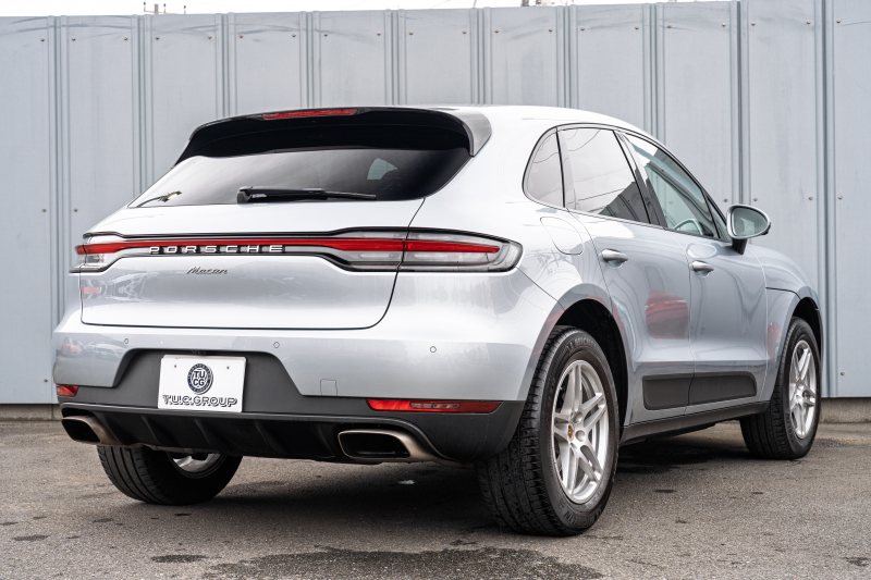 ポルシェ マカン ﾍﾞｰｽｸﾞﾚｰﾄﾞ　ｽﾎﾟｰﾂｸﾛﾉPKG ﾌﾞﾗｯｸﾚｻﾞｰｼｰﾄ ｼｰﾄﾋｰﾀｰ PCMﾅﾋﾞ AppleCarPlay ｱﾗｳﾝﾄﾞﾋﾞｭｰ ｴﾝﾄﾘｰﾄﾞﾗｲﾌﾞ ACC ﾚｰﾝﾁｪﾝｼﾞ TPM ﾏｶﾝS18ｲﾝﾁAW　2年保証