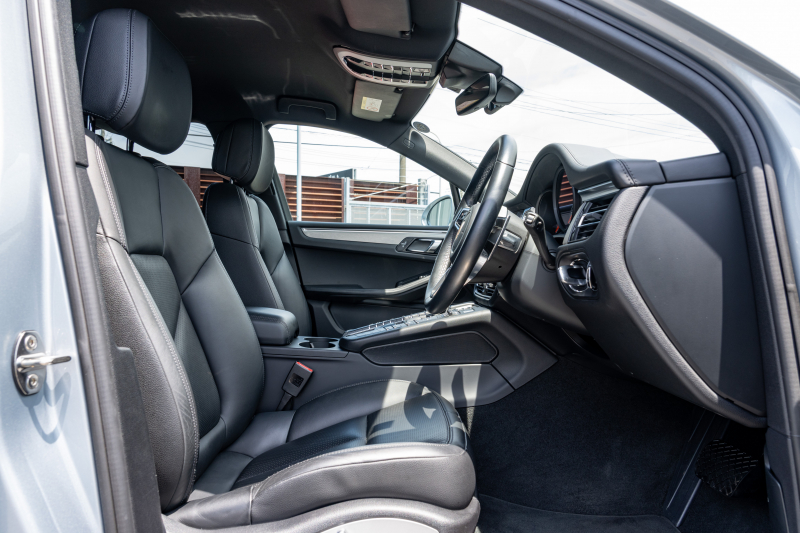 ポルシェ マカン S ﾃｸﾉﾛｼﾞｰｴﾃﾞｨｼｮﾝ　特別仕様車 ﾌﾞﾗｯｸﾚｻﾞｰｼｰﾄ 前後ｼｰﾄﾋｰﾀｰ PCMﾅﾋﾞ CarPlay ｱﾗｳﾝﾄﾞﾋﾞｭｰ ACC ｴﾝﾄﾘｰﾄﾞﾗｲﾌﾞ PASM BOSE PDLS ﾏｶﾝﾀｰﾎﾞ20ｲﾝﾁAW　2年保証