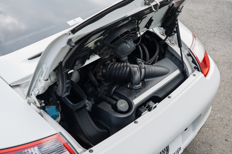 ポルシェ 911(Type997) ｶﾚﾗS ｽﾎﾟｰﾂｸﾛﾉﾊﾟｯｹｰｼﾞ　ﾌﾞﾗｯｸﾚｻﾞｰｽﾎﾟｰﾂｼｰﾄ+ ｶﾛｯﾂｪﾘｱﾅﾋﾞ PASM ｵｰﾄｴｱｺﾝ PSM ｷｾﾉﾝﾍｯﾄﾞﾗｲﾄ ｶﾗｰｸﾚｽﾄｾﾝﾀｰｷｬｯﾌﾟ ｽﾎﾟｰﾂﾃﾞｻﾞｲﾝ19ｲﾝﾁAW　2年保証