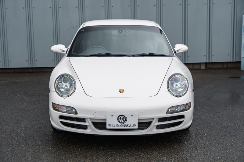 ポルシェ 911(Type997) S　ﾌﾞﾗｯｸﾚｻﾞｰｼｰﾄ ｼｰﾄﾋｰﾀｰ ﾚｯﾄﾞﾊﾟﾅｿﾆｯｸﾅﾋﾞ ﾌﾙｾｸﾞTV ｽﾎﾟｰﾂｽﾃｱ ｷｾﾉﾝ F/Rﾌｫｸﾞ PASM ｵｰﾄｴｱｺﾝ ｶﾚﾗS19ｲﾝﾁAW ETC　2年保証