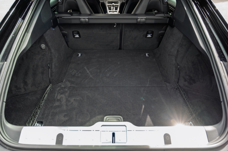ポルシェ パナメーラ 4　MY18 ﾌﾞﾗｯｸﾚｻﾞｰｼｰﾄ ｼｰﾄﾋｰﾀｰ ﾍﾞﾝﾁﾚｰﾀｰ PCMﾅﾋﾞ AppleCarPlay ｱﾗｳﾝﾄﾞﾋﾞｭｰ PASM/ｴｱｻｽ PDLS ｴﾝﾄﾘｰﾄﾞﾗｲﾌﾞ 911ﾀｰﾎﾞﾃﾞｻﾞｲﾝ21ｲﾝﾁAW　2年保証