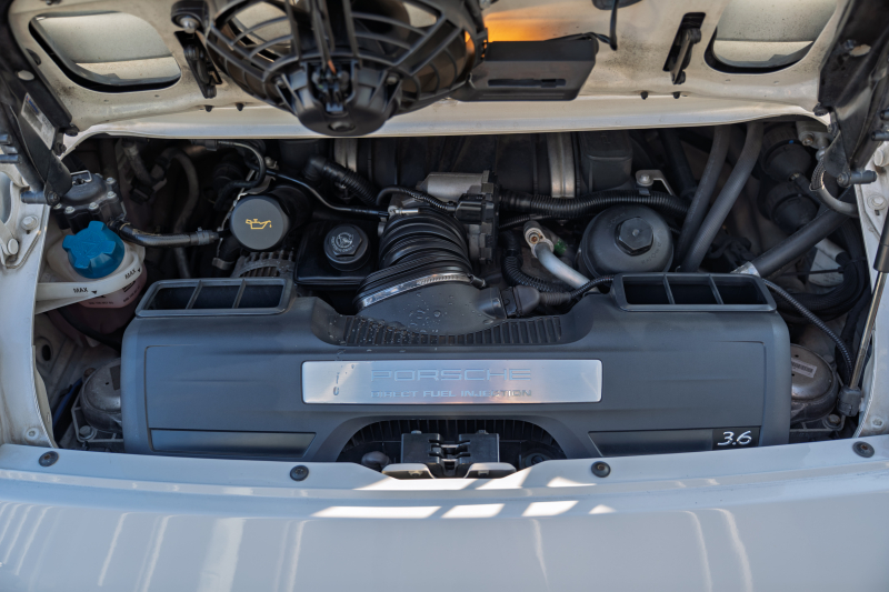 ポルシェ 911(Type997) ｶﾚﾗ ｽﾎﾟｰﾂｸﾛﾉPKG　後期ﾓﾃﾞﾙ 7速PDK ｻﾝﾄﾞﾍﾞｰｼﾞｭﾚｻﾞｰｼｰﾄ ｼｰﾄﾋｰﾀｰ ｱﾙｶﾝﾀｰﾗﾙｰﾌﾗｲﾅｰ ｶﾛｯﾂｪﾘｱﾅﾋﾞ ﾌﾙｾｸﾞ ﾀﾞｲﾅﾐｯｸｺｰﾅﾘﾝｸﾞﾗｲﾄ ARQRAYﾏﾌﾗｰ momo20ｲﾝﾁAW　2年保証