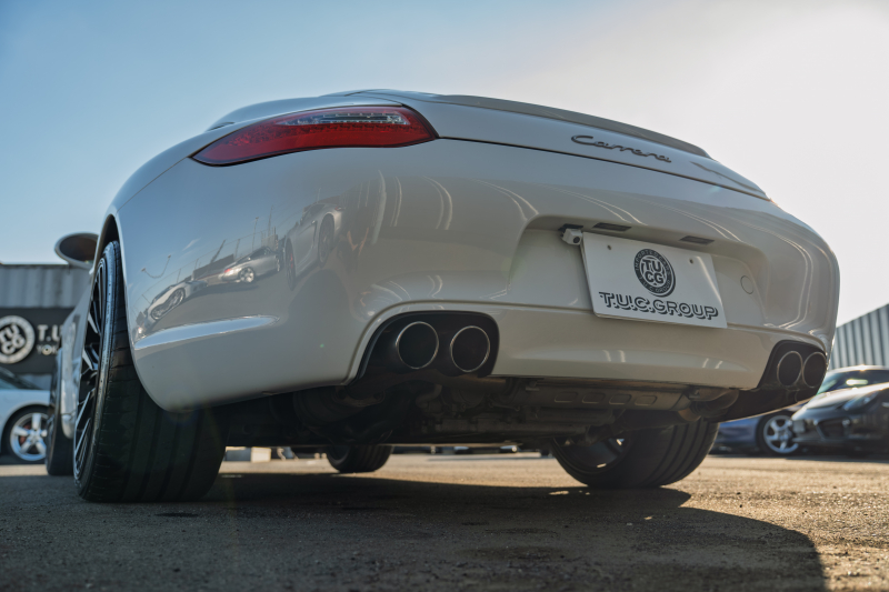 ポルシェ 911(Type997) ｶﾚﾗ ｽﾎﾟｰﾂｸﾛﾉPKG　後期ﾓﾃﾞﾙ 7速PDK ｻﾝﾄﾞﾍﾞｰｼﾞｭﾚｻﾞｰｼｰﾄ ｼｰﾄﾋｰﾀｰ ｱﾙｶﾝﾀｰﾗﾙｰﾌﾗｲﾅｰ ｶﾛｯﾂｪﾘｱﾅﾋﾞ ﾌﾙｾｸﾞ ﾀﾞｲﾅﾐｯｸｺｰﾅﾘﾝｸﾞﾗｲﾄ ARQRAYﾏﾌﾗｰ momo20ｲﾝﾁAW　2年保証