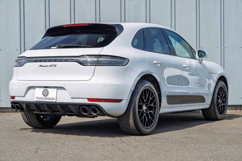 ポルシェ マカン GTS ｽﾎﾟｰﾂｸﾛﾉPKG　ﾚｻﾞｰPKG(ｶﾞｰﾈｯﾄﾚｯﾄﾞ) ﾊﾟﾉﾗﾏSR PCM AppleCarPlay ｽﾎﾟｴｸﾞACC ﾚｰﾝｷｰﾌﾟ ｴﾝﾄﾘｰﾄﾞﾗｲﾌﾞ PASM PDLS BOSE RSｽﾊﾟｲﾀﾞｰ20AW　2年保証
