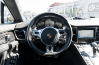 ポルシェ パナメーラ GTS ｽﾎﾟｰﾂｸﾛﾉPKG　後期 ﾌﾞﾗｯｸﾊｰﾌﾚｻﾞｰ ﾅﾋﾞTV ｽﾎﾟｰﾂｴｸﾞｿﾞｰｽﾄ ｽﾎﾟｰﾂﾃﾞｻﾞｲﾝｽﾃｱ PDLSﾌﾟﾗｽ PASM/ｴｱｻｽ ｸﾙｺﾝ BOSE RSｽﾊﾟｲﾀﾞｰ20AW　2年保証