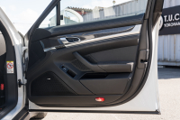 ポルシェ パナメーラ GTS ｽﾎﾟｰﾂｸﾛﾉPKG　後期 ﾌﾞﾗｯｸﾊｰﾌﾚｻﾞｰ ﾅﾋﾞTV ｽﾎﾟｰﾂｴｸﾞｿﾞｰｽﾄ ｽﾎﾟｰﾂﾃﾞｻﾞｲﾝｽﾃｱ PDLSﾌﾟﾗｽ PASM/ｴｱｻｽ ｸﾙｺﾝ BOSE RSｽﾊﾟｲﾀﾞｰ20AW　2年保証