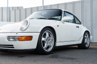 ポルシェ 911(Type964) ｶﾚﾗ2　正規ﾃﾞｨｰﾗｰ車 5速ﾏﾆｭｱﾙ 3.6L水平対向6気筒OHCｴﾝｼﾞﾝ/250PS 4Wayﾚｻﾞｰｼｰﾄ 純正ﾀｰﾎﾞﾐﾗｰ ﾋﾞﾙｼｭﾀｲﾝ車高調 Cupﾀｲﾌﾟ17ｲﾝﾁAW　ｴﾝｼﾞﾝO/H済み