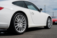 ポルシェ 911(Type997) ｶﾚﾗ ｴｸｽｸﾙｰｼﾌﾞED ｽﾎﾟｰﾂｸﾛﾉPKG　75台限定 ﾌﾞﾗｯｸﾚｻﾞｰｼｰﾄ ｸﾗﾘｵﾝﾅﾋﾞ ﾌﾙｾｸﾞTV PASM ｽﾎﾟｰﾂﾃﾞｻﾞｲﾝ19ｲﾝﾁAW ｷｾﾉﾝ ｶｰﾎﾞﾝｲﾝﾃﾘｱ　2年保証