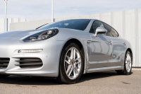 ポルシェ パナメーラ ｴﾃﾞｨｼｮﾝ ｽﾎﾟｰﾂｸﾛﾉPKG　特別仕様車 MY16 後期ﾓﾃﾞﾙ ﾌﾞﾗｯｸﾚｻﾞｰｼｰﾄ ﾅﾋﾞTV PDLS+/LEDﾗｲﾄ PASM ｴﾝﾄﾘｰﾄﾞﾗｲﾌﾞ ｿﾌﾄｸﾛｰｽﾞﾄﾞｱ BOSE ﾀｰﾎﾞⅡ19ｲﾝﾁAW　2年保証