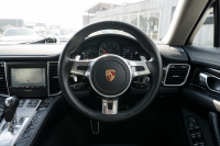 ポルシェ パナメーラ ｴﾃﾞｨｼｮﾝ ｽﾎﾟｰﾂｸﾛﾉPKG　特別仕様車 MY16 後期ﾓﾃﾞﾙ ﾌﾞﾗｯｸﾚｻﾞｰｼｰﾄ ﾅﾋﾞTV PDLS+/LEDﾗｲﾄ PASM ｴﾝﾄﾘｰﾄﾞﾗｲﾌﾞ ｿﾌﾄｸﾛｰｽﾞﾄﾞｱ BOSE ﾀｰﾎﾞⅡ19ｲﾝﾁAW　2年保証