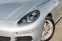 ポルシェ パナメーラ ｴﾃﾞｨｼｮﾝ ｽﾎﾟｰﾂｸﾛﾉPKG　特別仕様車 MY16 後期ﾓﾃﾞﾙ ﾌﾞﾗｯｸﾚｻﾞｰｼｰﾄ ﾅﾋﾞTV PDLS+/LEDﾗｲﾄ PASM ｴﾝﾄﾘｰﾄﾞﾗｲﾌﾞ ｿﾌﾄｸﾛｰｽﾞﾄﾞｱ BOSE ﾀｰﾎﾞⅡ19ｲﾝﾁAW　2年保証