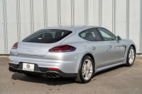 ポルシェ パナメーラ ｴﾃﾞｨｼｮﾝ ｽﾎﾟｰﾂｸﾛﾉPKG　特別仕様車 MY16 後期ﾓﾃﾞﾙ ﾌﾞﾗｯｸﾚｻﾞｰｼｰﾄ ﾅﾋﾞTV PDLS+/LEDﾗｲﾄ PASM ｴﾝﾄﾘｰﾄﾞﾗｲﾌﾞ ｿﾌﾄｸﾛｰｽﾞﾄﾞｱ BOSE ﾀｰﾎﾞⅡ19ｲﾝﾁAW　2年保証