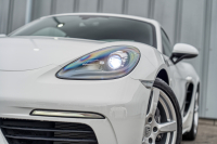 ポルシェ 718 ケイマン ｽﾎﾟｰﾂｸﾛﾉPKG　MY18 6速MT ﾌﾞﾗｯｸﾊｰﾌﾚｻﾞｰ PCMﾅﾋﾞ AppleCarPlay ｽﾎﾟｰﾂｴｸﾞｿﾞｰｽﾄ PASM ｷｾﾉﾝ ｵｰﾄｴｱｺﾝ TPM ｹｲﾏﾝS19ｲﾝﾁAW　2年保証