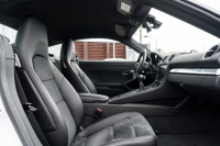 ポルシェ 718 ケイマン ｽﾎﾟｰﾂｸﾛﾉPKG　MY18 6速MT ﾌﾞﾗｯｸﾊｰﾌﾚｻﾞｰ PCMﾅﾋﾞ AppleCarPlay ｽﾎﾟｰﾂｴｸﾞｿﾞｰｽﾄ PASM ｷｾﾉﾝ ｵｰﾄｴｱｺﾝ TPM ｹｲﾏﾝS19ｲﾝﾁAW　2年保証