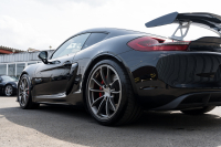 ポルシェ ケイマン(Type981) GT4 ｽﾎﾟｰﾂｸﾛﾉPKG　MY16 6速ﾏﾆｭｱﾙ ｽﾎﾟｰﾂｼｰﾄ･ﾌﾟﾗｽ ｸﾗﾘｵﾝﾅﾋﾞ ﾌﾙｾｸﾞTV ｽﾎﾟｰﾂｴｸﾞｿﾞｰｽﾄ PASM ｵｰﾄｴｱｺﾝ TPM GT4専用20ｲﾝﾁAW　2年保証