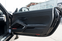 ポルシェ ケイマン(Type981) GT4 ｽﾎﾟｰﾂｸﾛﾉPKG　MY16 6速ﾏﾆｭｱﾙ ｽﾎﾟｰﾂｼｰﾄ･ﾌﾟﾗｽ ｸﾗﾘｵﾝﾅﾋﾞ ﾌﾙｾｸﾞTV ｽﾎﾟｰﾂｴｸﾞｿﾞｰｽﾄ PASM ｵｰﾄｴｱｺﾝ TPM GT4専用20ｲﾝﾁAW　2年保証