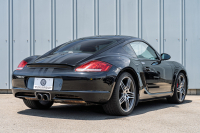 ポルシェ ケイマン(Type987) S ｽﾎﾟｰﾂｸﾛﾉPKG　世界限定777台/日本導入15台 ﾌﾞﾗｯｸﾚｻﾞｰｲﾝﾃﾘｱ ｼｰﾄﾋｰﾀｰ ｶﾛｯﾂｪﾘｱHDDﾅﾋﾞ PASM ｷｾﾉﾝ 911ﾀｰﾎﾞ19ｲﾝﾁAW 専用ｽﾄﾗｲﾌﾟ&ﾃﾞｶｰﾙ 　2年保証