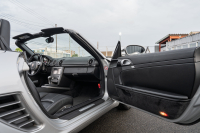 ポルシェ ボクスター(Type987) S　MY08 ﾌﾞﾗｯｸﾚｻﾞｰｲﾝﾃﾘｱ ｱﾀﾞﾌﾟﾃｨﾌﾞｽﾎﾟｰﾂｼｰﾄ ｼｰﾄﾋｰﾀｰ ｷｾﾉﾝﾍｯﾄﾞﾗｲﾄ ｸﾙｺﾝ ﾎﾞｸｽﾀｰS18ｲﾝﾁAW ｶﾗｰｸﾚｽﾄｾﾝﾀｰｷｬｯﾌﾟ ｵｰﾄｴｱｺﾝ 　2年保証