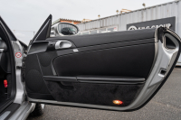 ポルシェ ボクスター(Type987) S　MY08 ﾌﾞﾗｯｸﾚｻﾞｰｲﾝﾃﾘｱ ｱﾀﾞﾌﾟﾃｨﾌﾞｽﾎﾟｰﾂｼｰﾄ ｼｰﾄﾋｰﾀｰ ｷｾﾉﾝﾍｯﾄﾞﾗｲﾄ ｸﾙｺﾝ ﾎﾞｸｽﾀｰS18ｲﾝﾁAW ｶﾗｰｸﾚｽﾄｾﾝﾀｰｷｬｯﾌﾟ ｵｰﾄｴｱｺﾝ 　2年保証