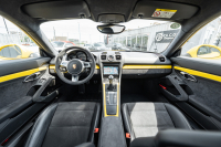 ポルシェ ケイマン(Type981) GTS ｽﾎﾟｰﾂｸﾛﾉPKG　6速MT 左ﾊﾝﾄﾞﾙ ﾌﾞﾗｯｸﾊｰﾌﾚｻﾞｰｽﾎﾟｰﾂｼｰﾄ･ﾌﾟﾗｽ ﾅﾋﾞTV ｽﾎﾟｰﾂｴｸﾞｿﾞｰｽﾄ PASM PDLS ｽﾎﾟｰﾂﾃﾞｻﾞｲﾝｽﾃｱﾘﾝｸﾞ TPM ｶﾚﾗｸﾗｼｯｸ20ｲﾝﾁAW　2年保証