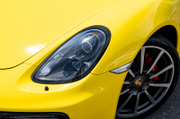 ポルシェ ケイマン(Type981) GTS ｽﾎﾟｰﾂｸﾛﾉPKG　6速MT 左ﾊﾝﾄﾞﾙ ﾌﾞﾗｯｸﾊｰﾌﾚｻﾞｰｽﾎﾟｰﾂｼｰﾄ･ﾌﾟﾗｽ ﾅﾋﾞTV ｽﾎﾟｰﾂｴｸﾞｿﾞｰｽﾄ PASM PDLS ｽﾎﾟｰﾂﾃﾞｻﾞｲﾝｽﾃｱﾘﾝｸﾞ TPM ｶﾚﾗｸﾗｼｯｸ20ｲﾝﾁAW　2年保証