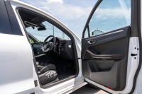 ポルシェ マカン GTS ｽﾎﾟｰﾂｸﾛﾉPKG　ﾌﾞﾗｯｸﾊｰﾌﾚｻﾞｰｼｰﾄ 10.9ｲﾝﾁPCM AppleCarPlay ｱﾗｳﾝﾄﾞﾋﾞｭｰ ｽﾎﾟｴｸﾞ ﾚｰﾝﾃﾞｨﾊﾟｰﾁｬｰﾜｰﾆﾝｸﾞ PASM PDLS ACC RSｽﾊﾟｲﾀﾞｰ20AW　2年保証