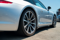 ポルシェ 911(Type991.1) ｶﾚﾗ4S ｽﾎﾟｰﾂｸﾛﾉPKG　MY16 ﾌﾞﾗｯｸﾚｻﾞｰｼｰﾄ ﾅﾋﾞTV PASM ｽﾎﾟｰﾂﾃﾞｻﾞｲﾝｽﾃｱﾘﾝｸﾞ ｴﾝﾄﾘｰﾄﾞﾗｲﾌﾞ BOSE ｵｰﾄｴｱｺﾝ 電動Dﾐﾗｰ TPM ｶﾚﾗｸﾗｼｯｸ20ｲﾝﾁAW　2年保証