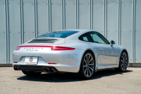 ポルシェ 911(Type991.1) ｶﾚﾗ4S ｽﾎﾟｰﾂｸﾛﾉPKG　MY16 ﾌﾞﾗｯｸﾚｻﾞｰｼｰﾄ ﾅﾋﾞTV PASM ｽﾎﾟｰﾂﾃﾞｻﾞｲﾝｽﾃｱﾘﾝｸﾞ ｴﾝﾄﾘｰﾄﾞﾗｲﾌﾞ BOSE ｵｰﾄｴｱｺﾝ 電動Dﾐﾗｰ TPM ｶﾚﾗｸﾗｼｯｸ20ｲﾝﾁAW　2年保証