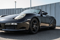 ポルシェ ボクスター(Type987) ﾍﾞｰｽｸﾞﾚｰﾄﾞ　5速ﾏﾆｭｱﾙ 左ﾊﾝﾄﾞﾙ ﾌﾞﾗｯｸﾊｰﾌﾚｻﾞｰｼｰﾄ ｼｰﾄﾋｰﾀｰ ﾌﾞﾗｯｸｿﾌﾄﾄｯﾌﾟ ｶﾛｯﾂｪﾘｱﾅﾋﾞ ﾌﾙｾｸﾞTV ｷｾﾉﾝ ﾎﾞｸｽﾀｰS18ｲﾝﾁAW　2年保証