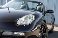 ポルシェ ボクスター(Type987) ﾍﾞｰｽｸﾞﾚｰﾄﾞ　5速ﾏﾆｭｱﾙ 左ﾊﾝﾄﾞﾙ ﾌﾞﾗｯｸﾊｰﾌﾚｻﾞｰｼｰﾄ ｼｰﾄﾋｰﾀｰ ﾌﾞﾗｯｸｿﾌﾄﾄｯﾌﾟ ｶﾛｯﾂｪﾘｱﾅﾋﾞ ﾌﾙｾｸﾞTV ｷｾﾉﾝ ﾎﾞｸｽﾀｰS18ｲﾝﾁAW　2年保証