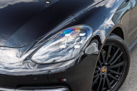 ポルシェ パナメーラ ﾍﾞｰｽｸﾞﾚｰﾄﾞ ｽﾎﾟｰﾂｸﾛﾉPKG　ﾌﾞﾗｯｸﾚｻﾞｰｼｰﾄ PCMﾅﾋﾞ CayPlay LEDﾗｲﾄ PASM/ｴｱｻｽ ｴﾝﾄﾘｰD ACC ﾚｰﾝﾃﾞｨﾊﾟｰﾁｬｰﾜｰﾆﾝｸﾞ ﾊﾟﾅﾒｰﾗﾃﾞｻﾞｲﾝ20ｲﾝﾁAW　2年保証