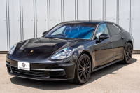 ポルシェ パナメーラ ﾍﾞｰｽｸﾞﾚｰﾄﾞ ｽﾎﾟｰﾂｸﾛﾉPKG　ﾌﾞﾗｯｸﾚｻﾞｰｼｰﾄ PCMﾅﾋﾞ CayPlay LEDﾗｲﾄ PASM/ｴｱｻｽ ｴﾝﾄﾘｰD ACC ﾚｰﾝﾃﾞｨﾊﾟｰﾁｬｰﾜｰﾆﾝｸﾞ ﾊﾟﾅﾒｰﾗﾃﾞｻﾞｲﾝ20ｲﾝﾁAW　2年保証