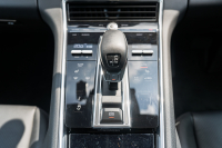 ポルシェ パナメーラ ﾍﾞｰｽｸﾞﾚｰﾄﾞ ｽﾎﾟｰﾂｸﾛﾉPKG　ﾌﾞﾗｯｸﾚｻﾞｰｼｰﾄ PCMﾅﾋﾞ CayPlay LEDﾗｲﾄ PASM/ｴｱｻｽ ｴﾝﾄﾘｰD ACC ﾚｰﾝﾃﾞｨﾊﾟｰﾁｬｰﾜｰﾆﾝｸﾞ ﾊﾟﾅﾒｰﾗﾃﾞｻﾞｲﾝ20ｲﾝﾁAW　2年保証