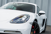 ポルシェ 718 ケイマン GTS ｽﾎﾟｰﾂｸﾛﾉPKG　ﾎﾞﾙﾄﾞｰﾚｯﾄﾞﾚｻﾞｰｲﾝﾃﾘｱ PCMﾅﾋﾞ ｽﾎﾟｴｸﾞ PASM GTｽﾎﾟｰﾂｽﾃｱ TPM ｵｰﾄｴｱｺﾝ ｷｾﾉﾝ 電格ﾐﾗｰ ｶﾚﾗS20ｲﾝﾁAW ﾊﾟｰｸｱｼｽﾄ　2年保証