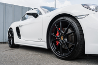 ポルシェ 718 ケイマン GTS ｽﾎﾟｰﾂｸﾛﾉPKG　ﾎﾞﾙﾄﾞｰﾚｯﾄﾞﾚｻﾞｰｲﾝﾃﾘｱ PCMﾅﾋﾞ ｽﾎﾟｴｸﾞ PASM GTｽﾎﾟｰﾂｽﾃｱ TPM ｵｰﾄｴｱｺﾝ ｷｾﾉﾝ 電格ﾐﾗｰ ｶﾚﾗS20ｲﾝﾁAW ﾊﾟｰｸｱｼｽﾄ　2年保証