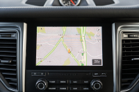 ポルシェ マカン ﾀｰﾎﾞ ﾊﾟｰﾌｫｰﾏﾝｽ ｽﾎﾟｰﾂｸﾛﾉPKG　1ｵｰﾅｰ 440ps ﾌﾞﾗｯｸﾚｻﾞｰｼｰﾄ PCMﾅﾋﾞTV ｱﾗｳﾝﾄﾞﾋﾞｭｰ ｽﾎﾟｴｸﾞ LED/PDLS+ PASM ｴﾝﾄﾘｰﾄﾞﾗｲﾌﾞ ｶｰﾎﾞﾝｲﾝﾃﾘｱP ﾏｶﾝﾃﾞｻﾞｲﾝ19ｲﾝﾁAW　2年保証