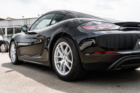 ポルシェ 718 ケイマン ﾍﾞｰｽｸﾞﾚｰﾄﾞ　ﾌﾞﾗｯｸﾊｰﾌﾚｻﾞｰｼｰﾄ ｼｰﾄﾋｰﾀｰ PCMﾅﾋﾞ AppleCarPlay ｷｾﾉﾝ ｵｰﾄｴｱｺﾝ TPM ﾊﾟﾄﾞﾙ 電格ﾐﾗｰ ｹｲﾏﾝ18ｲﾝﾁAW　2年保証