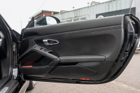 ポルシェ 718 ケイマン ﾍﾞｰｽｸﾞﾚｰﾄﾞ　ﾌﾞﾗｯｸﾊｰﾌﾚｻﾞｰｼｰﾄ ｼｰﾄﾋｰﾀｰ PCMﾅﾋﾞ AppleCarPlay ｷｾﾉﾝ ｵｰﾄｴｱｺﾝ TPM ﾊﾟﾄﾞﾙ 電格ﾐﾗｰ ｹｲﾏﾝ18ｲﾝﾁAW　2年保証