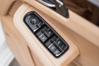 ポルシェ マカン S　ﾍﾞｰｼﾞｭﾊｰﾌﾚｻﾞｰｼｰﾄ ｼｰﾄﾋｰﾀｰ ﾊﾟﾉﾗﾏSR ｸﾗﾘｵﾝﾅﾋﾞTV ｴﾝﾄﾘｰD PDLS ﾊﾟｰｸｾﾝｻｰ BOSE ﾊﾟﾄﾞﾙ 911ﾀｰﾎﾞﾃﾞｻﾞｲﾝ21AW　2年保証