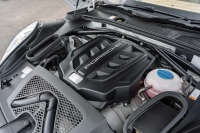 ポルシェ マカン S　ﾍﾞｰｼﾞｭﾊｰﾌﾚｻﾞｰｼｰﾄ ｼｰﾄﾋｰﾀｰ ﾊﾟﾉﾗﾏSR ｸﾗﾘｵﾝﾅﾋﾞTV ｴﾝﾄﾘｰD PDLS ﾊﾟｰｸｾﾝｻｰ BOSE ﾊﾟﾄﾞﾙ 911ﾀｰﾎﾞﾃﾞｻﾞｲﾝ21AW　2年保証