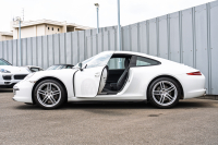 ポルシェ 911(Type991.1) ｶﾚﾗ4　MY16 ﾌﾞﾗｯｸﾚｻﾞｰｽﾎﾟｰﾂｼｰﾄ ｼｰﾄﾋｰﾀｰ ﾅﾋﾞTV ｽﾎﾟｰﾂﾃﾞｻﾞｲﾝｽﾃｱ 電格ﾐﾗｰ ｷｾﾉﾝ ｵｰﾄｴｱｺﾝ ｶﾚﾗ19ｲﾝﾁAW 　2年保証