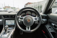 ポルシェ 911(Type991.1) ｶﾚﾗ4　MY16 ﾌﾞﾗｯｸﾚｻﾞｰｽﾎﾟｰﾂｼｰﾄ ｼｰﾄﾋｰﾀｰ ﾅﾋﾞTV ｽﾎﾟｰﾂﾃﾞｻﾞｲﾝｽﾃｱ 電格ﾐﾗｰ ｷｾﾉﾝ ｵｰﾄｴｱｺﾝ ｶﾚﾗ19ｲﾝﾁAW 　2年保証