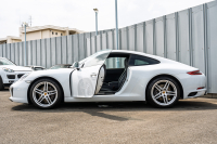 ポルシェ 911(Type991.2) ｶﾚﾗ　MY17 後期ﾓﾃﾞﾙ ﾌﾞﾗｯｸﾚｻﾞｰｼｰﾄ ｼｰﾄﾋｰﾀｰ PCMﾅﾋﾞ ﾌﾙｾｸﾞTV AppleCarPlay PASM ﾊﾟﾄﾞﾙｼﾌﾄ ｷｾﾉﾝ ﾊﾟｰｸｱｼｽﾄ TPM ｶﾚﾗ19ｲﾝﾁAW　2年保証