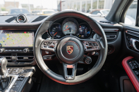 ポルシェ マカン S ｽﾎﾟｰﾂｸﾛﾉPKG　ﾚｻﾞｰPKG(ﾌﾞﾗｯｸ/ｶﾞｰﾈｯﾄﾚｯﾄﾞ) ﾋｰﾀｰ&ﾍﾞﾝﾁﾚｰﾀｰ ﾊﾟﾉﾗﾏSR PCMﾅﾋﾞ CarPlay PDLS+ PASM ｴﾝﾄﾘｰﾄﾞﾗｲﾌﾞ ACC ﾏｶﾝﾀｰﾎﾞ20ｲﾝﾁAW　2年保証