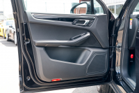 ポルシェ マカン S ｽﾎﾟｰﾂｸﾛﾉPKG　1ｵｰﾅｰ ｱﾀﾞﾌﾟﾃｨﾌﾞｽﾎﾟｰﾂｼｰﾄ ﾋｰﾀｰ ﾊﾟﾉﾗﾏSR PCMﾅﾋﾞ CarPlay PDLS+ PASM ｴﾝﾄﾘｰﾄﾞﾗｲﾌﾞ ACC ﾚｰﾝｷｰﾌﾟTPM ﾏｶﾝS20ｲﾝﾁAW　2年保証